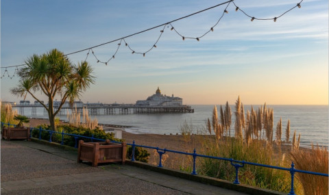 Visiter Eastbourne en Angleterre : que faire, comment y aller et où dormir ?