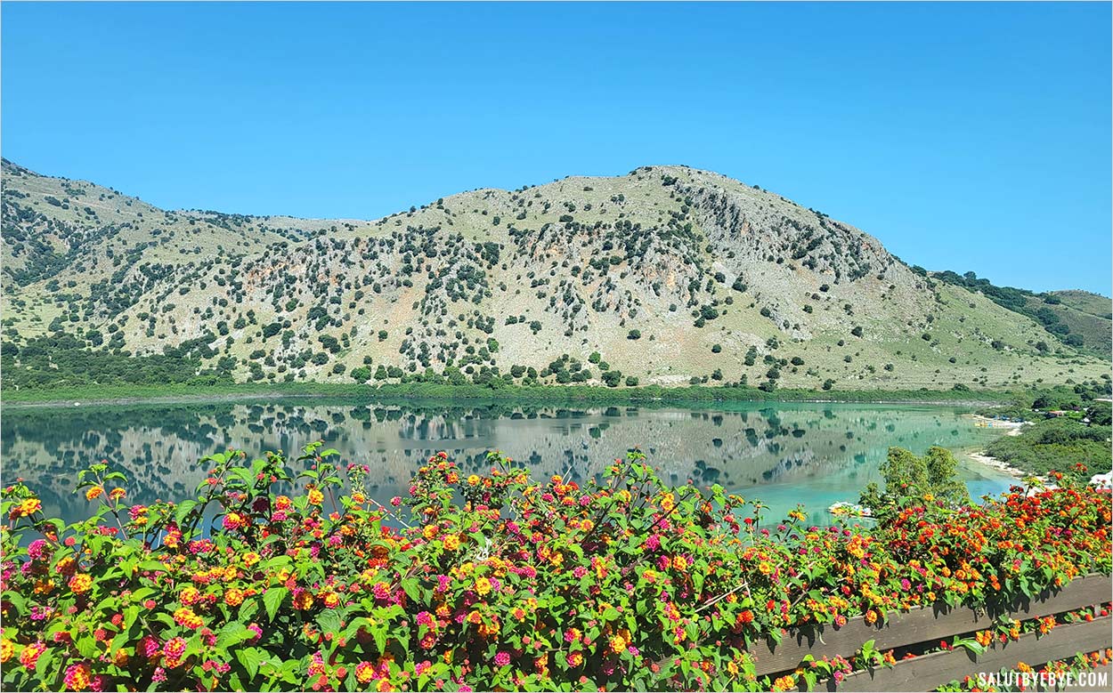 Le lac de Kournas en Crète