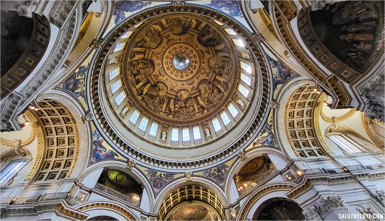 L'intérieur de la Cathédrale Saint Paul de Londres
