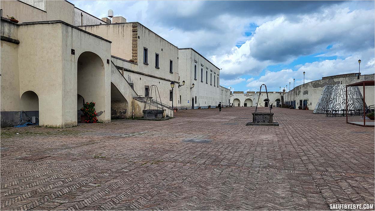 Intérieur du Castel Sant'Elmo