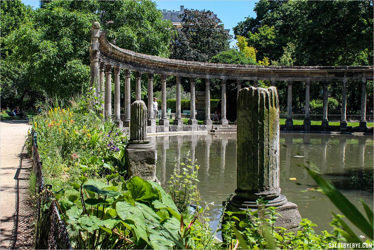 La Naumachie du Parc Monceau