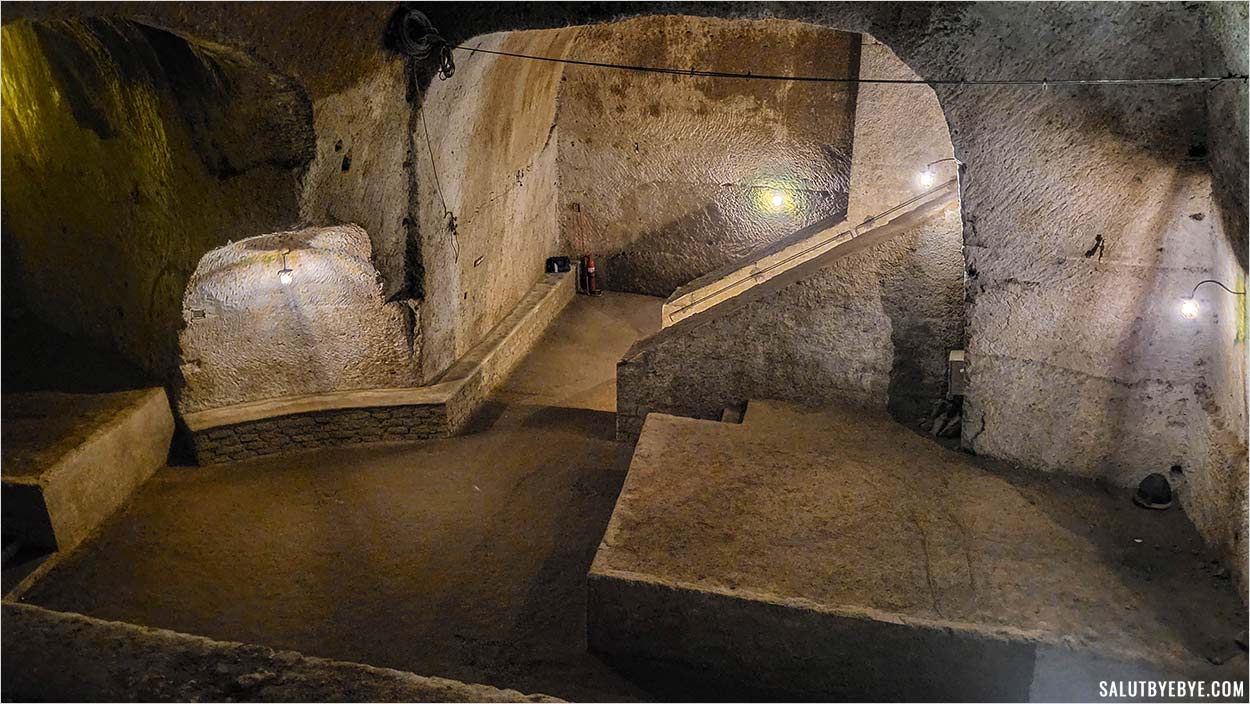 Les vastes salles de la Galleria Borbonica